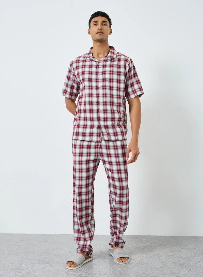 Men Checked Buttoned Shirt and Pyjama Set
